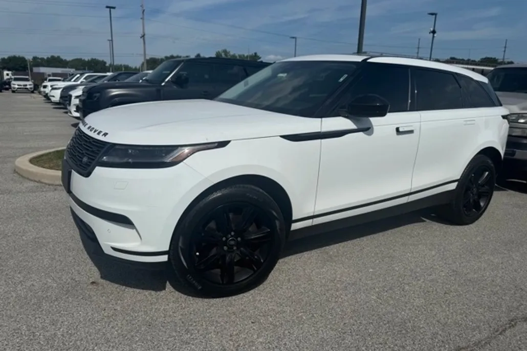 2024 Land Rover Range Rover Velar S photo 1