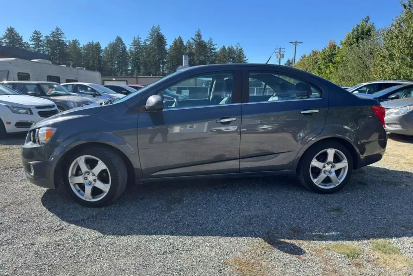2013 Chevrolet Sonic LTZ photo 1