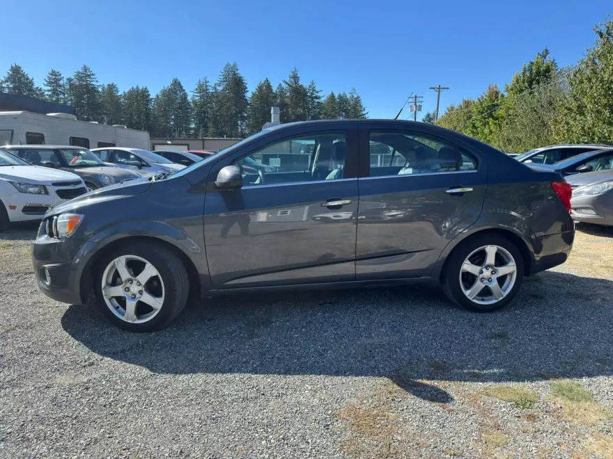 2013 Chevrolet Sonic LTZ photo 1