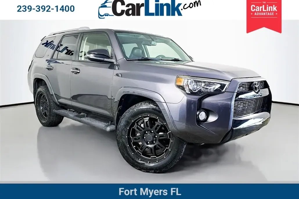 2015 Toyota 4Runner SR5 photo 1
