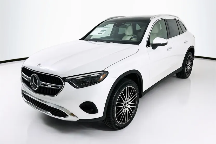 2026 Mercedes Benz GLC 300 photo 1