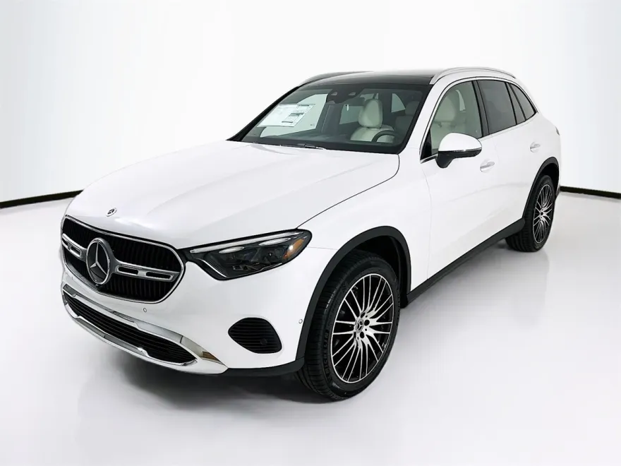 2026 Mercedes Benz GLC 300 photo 1
