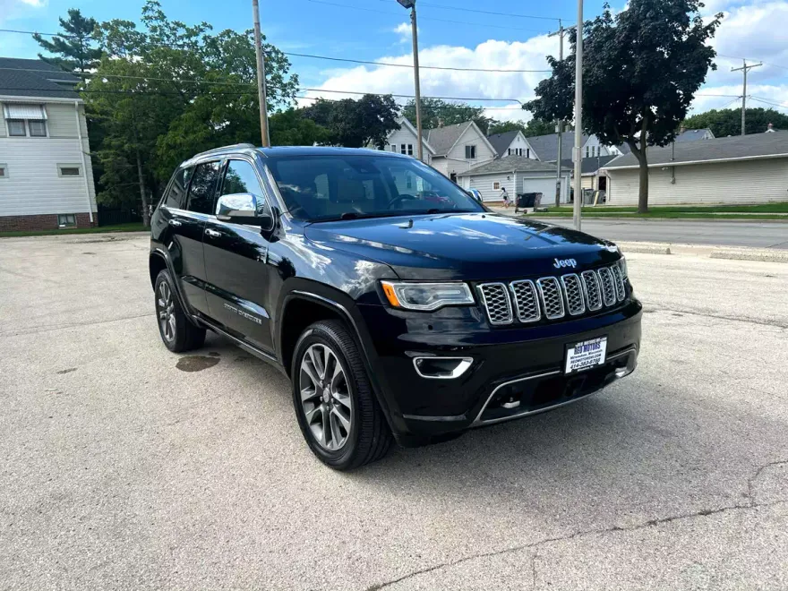 2018 Jeep Grand Cherokee Overland photo 1