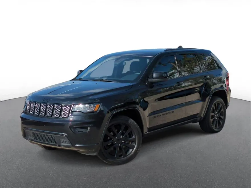 2019 Jeep Grand Cherokee Altitude photo 1