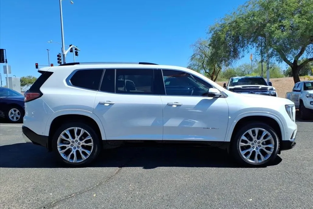 2025 Gmc Acadia Denali photo 1