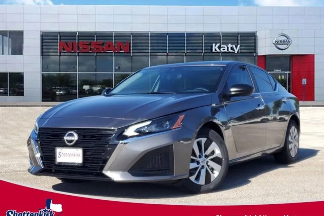 2025 Nissan Altima 2.5 S photo 1