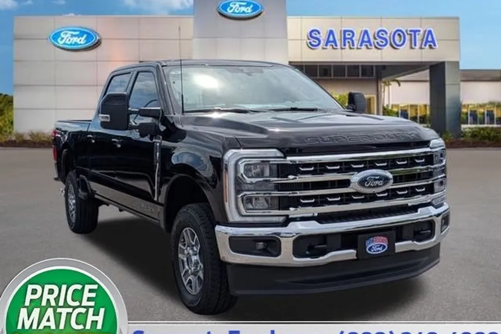 2026 Ford F-250 Lariat photo 1