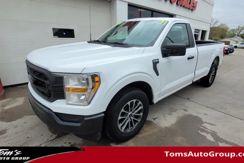 2021 Ford F-150 XL photo 1