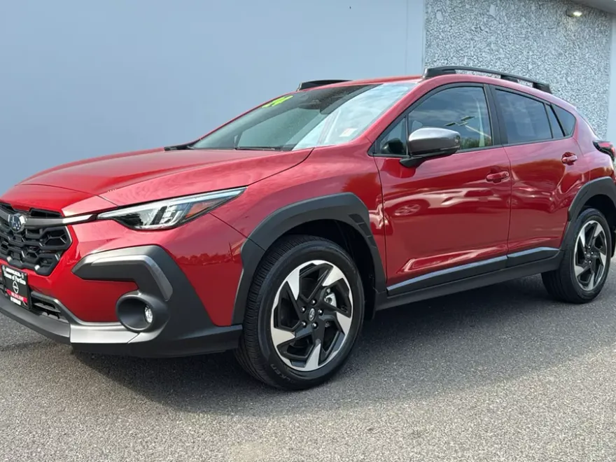 2024 Subaru Crosstrek Limited photo 1