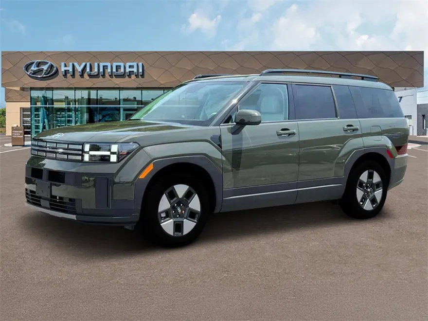 2025 Hyundai Santa Fe SEL photo 1