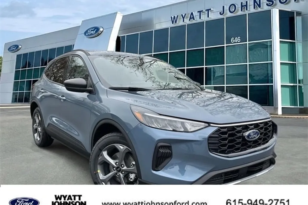 2025 Ford Escape ST-Line photo 1