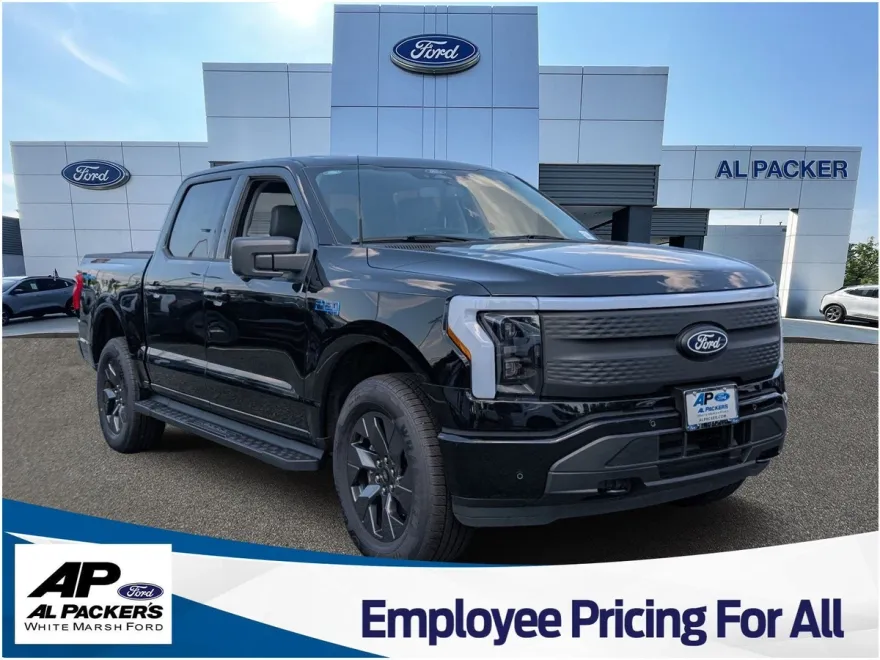 2025 Ford F-150 Lightning photo 1