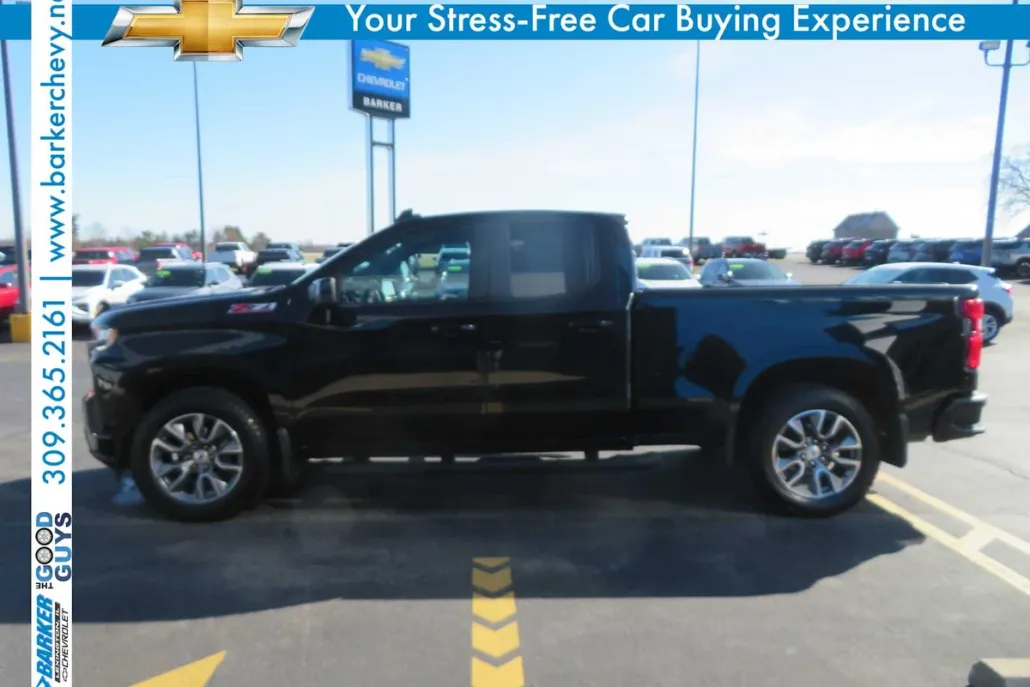2022 Chevrolet Silverado 1500 RST photo 1