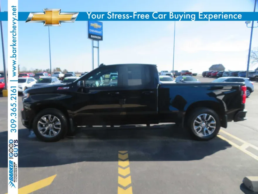 2022 Chevrolet Silverado 1500 RST photo 1