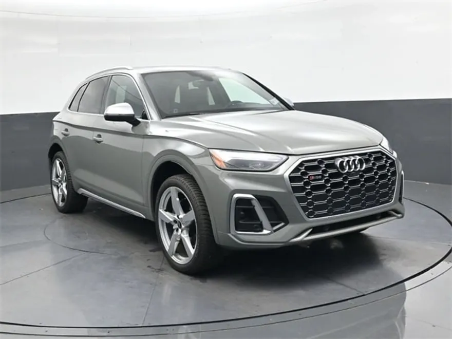 2022 Audi SQ5 Premium Plus photo 1