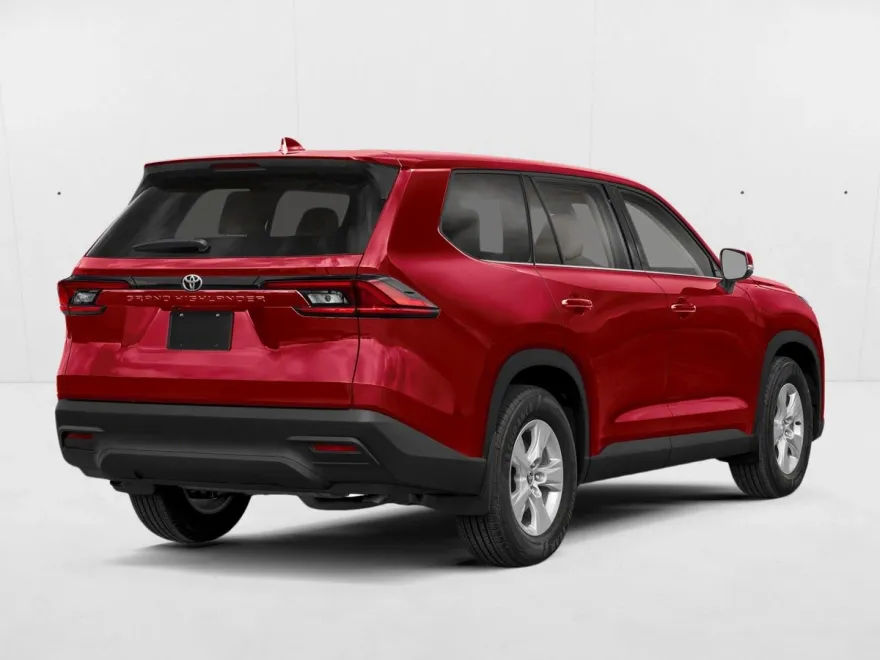 2026 Toyota Grand Highlander LE photo 1