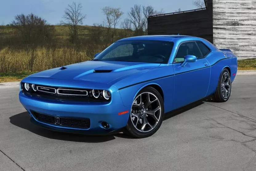 2018 Dodge Challenger R/T photo 1