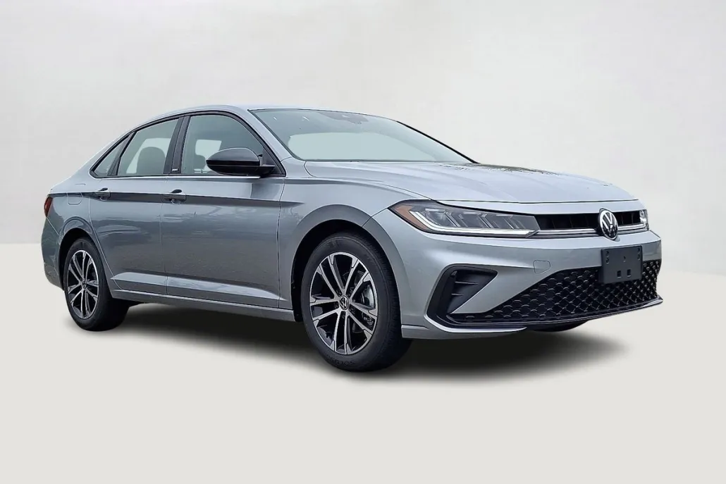 2025 Volkswagen Jetta Sport photo 1