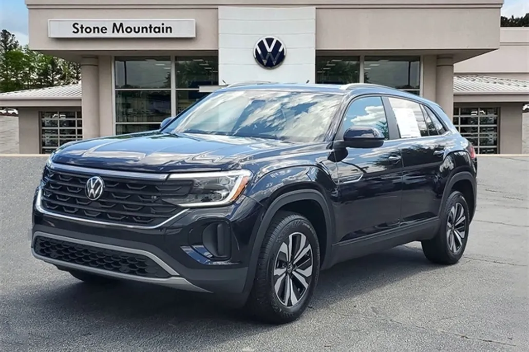 2024 Volkswagen Atlas Cross Sport SE photo 1