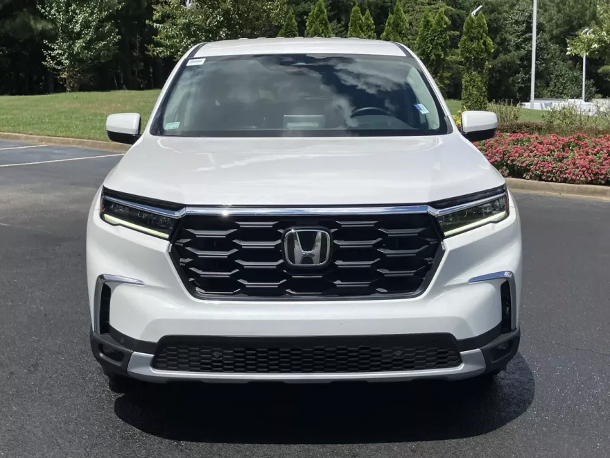 2025 Honda Pilot EX-L photo 1