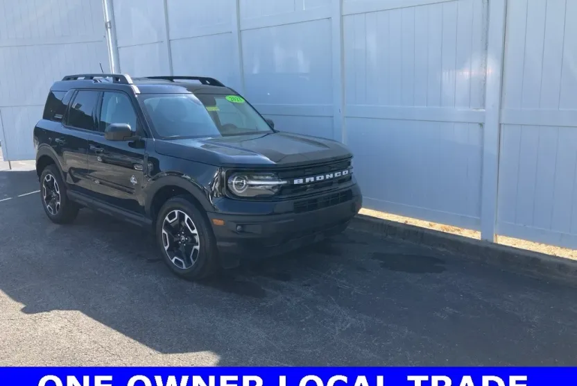 2023 Ford Bronco Sport Outer Banks photo 1