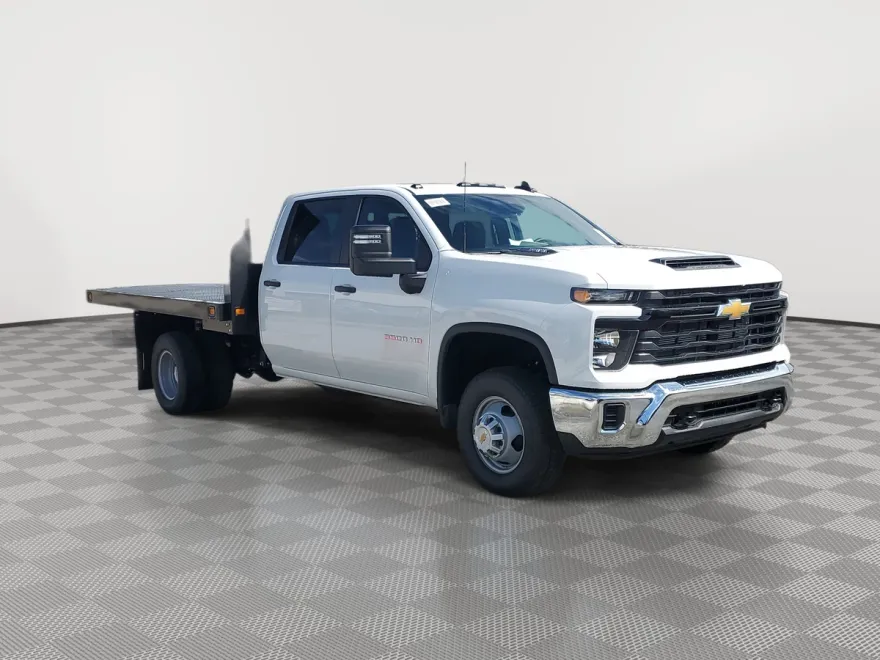 2025 Chevrolet Silverado 3500HD Work Truck photo 1