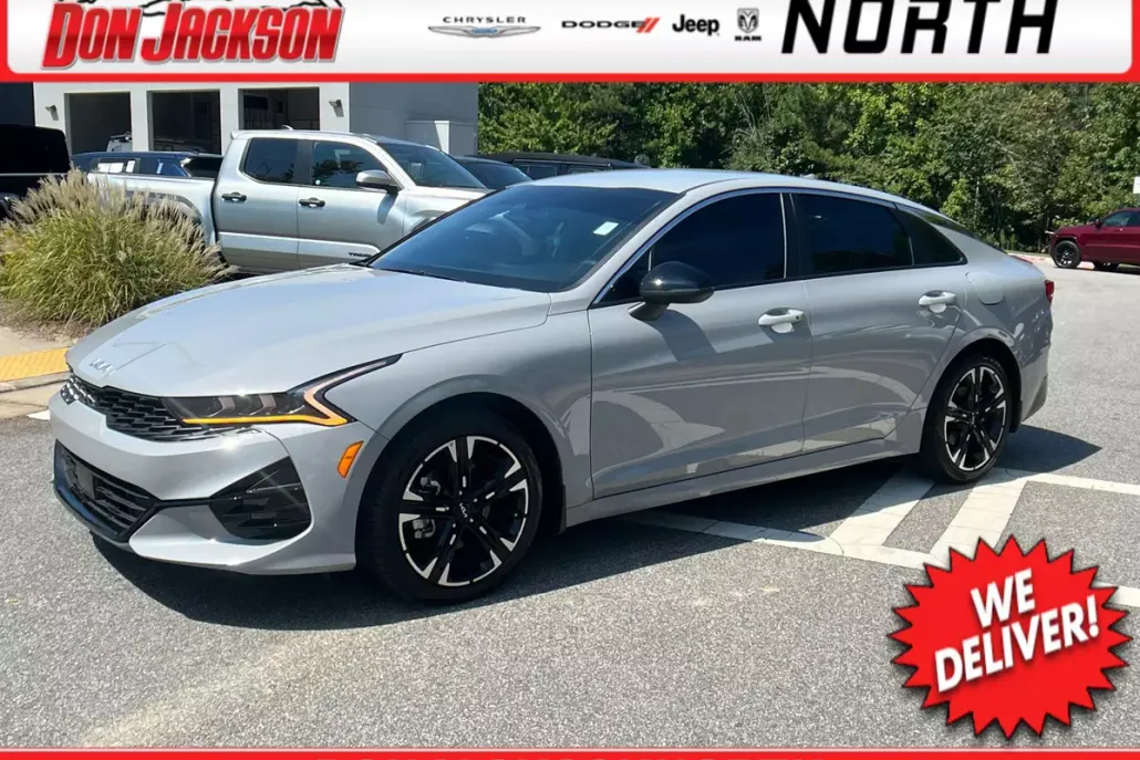 2024 Kia K5 GT-Line photo 1