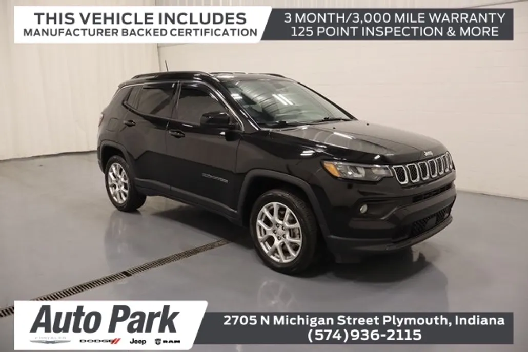 2023 Jeep Compass Latitude Lux photo 1