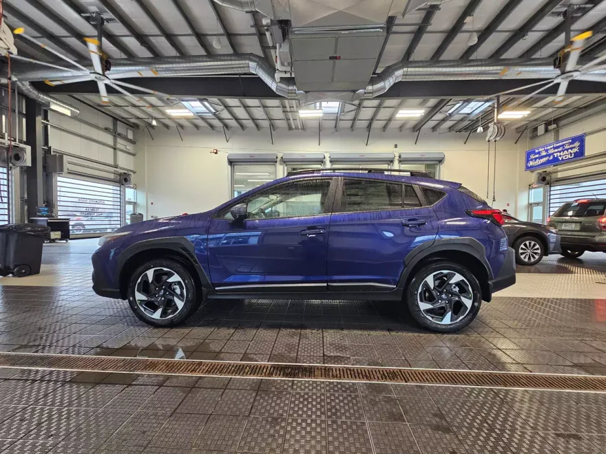 2024 Subaru Crosstrek Limited photo 1