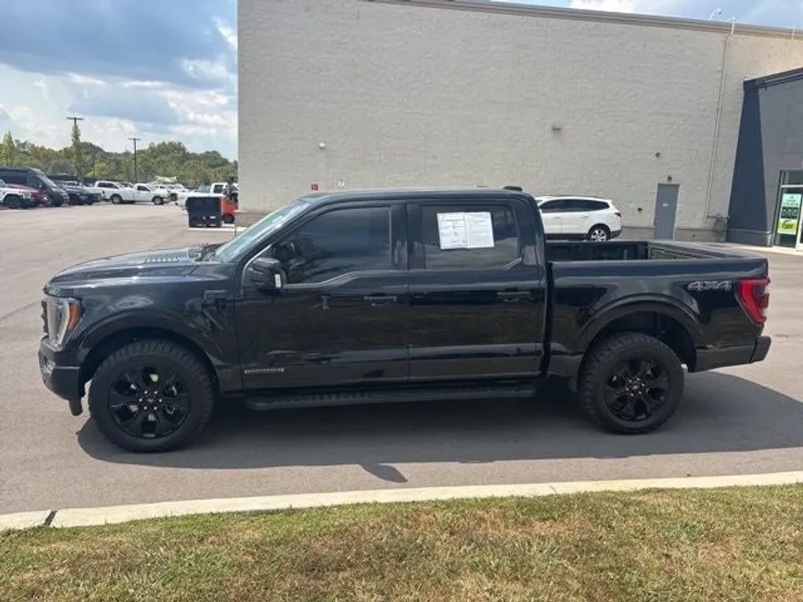 2023 Ford F-150 Lariat photo 1