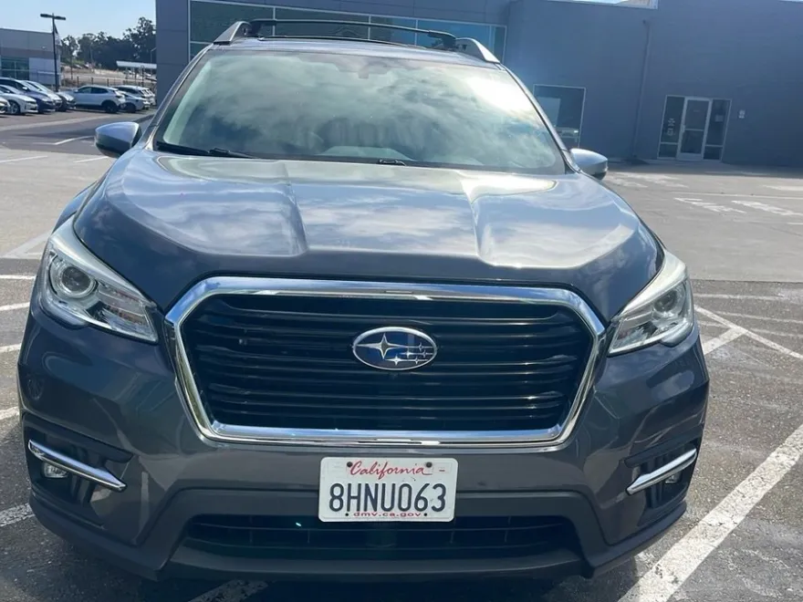 2019 Subaru Ascent Touring photo 1