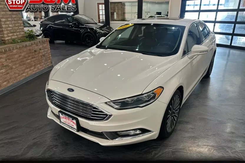2017 Ford Fusion SE photo 1
