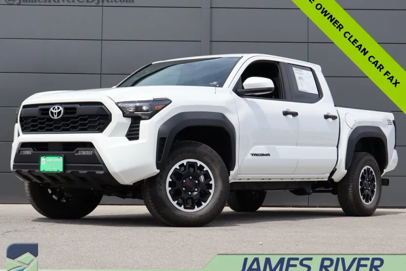 2025 Toyota Tacoma TRD Off-Road photo 1