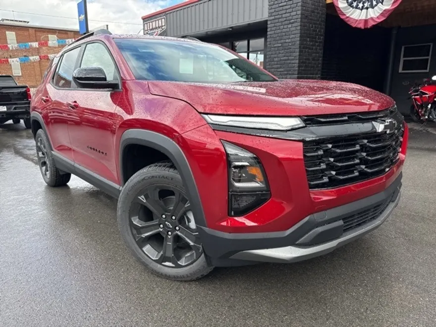 2026 Chevrolet Equinox LT photo 1