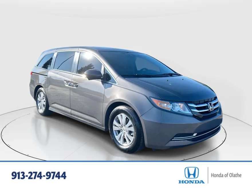 2016 Honda Odyssey EX photo 1
