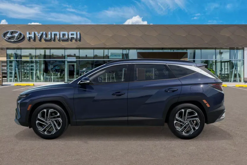 2025 Hyundai Tucson Hybrid Limited photo 1