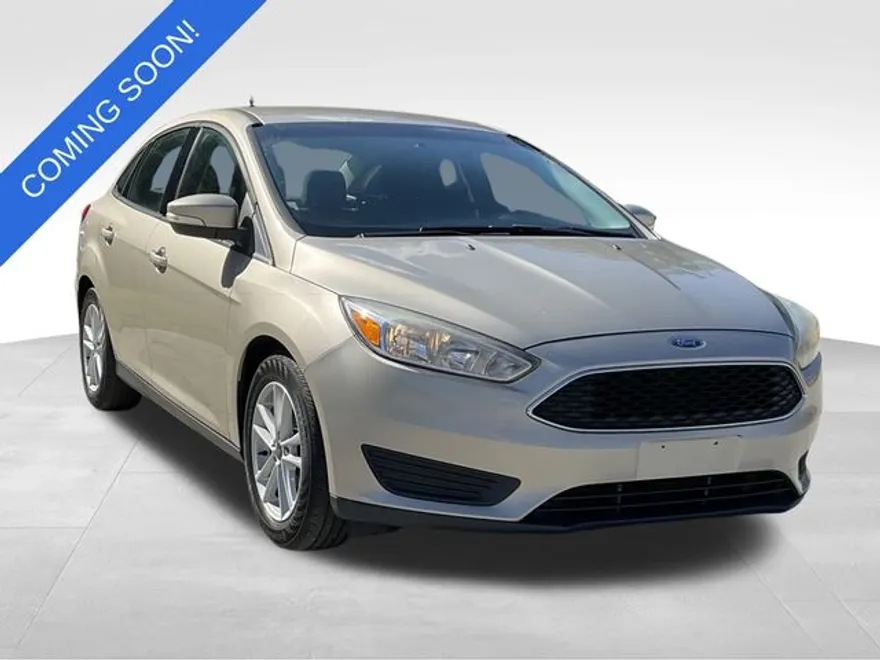 2017 Ford Focus SE photo 1