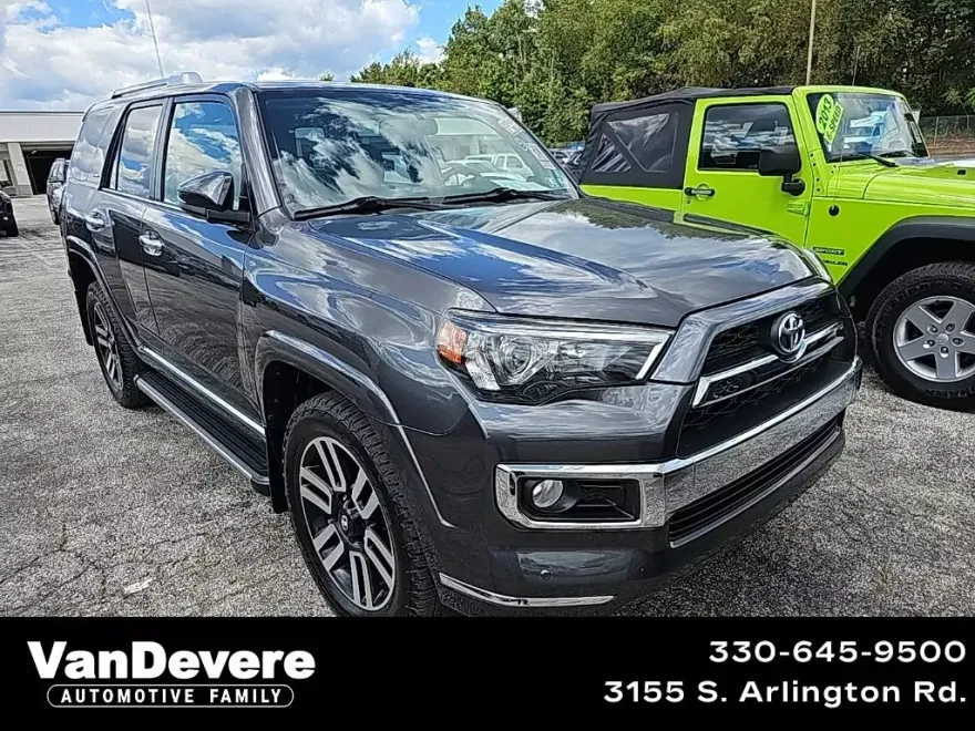 2018 Toyota 4Runner Limited photo 1