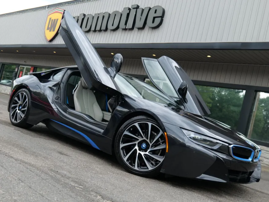 2015 Bmw i8 8-Series photo 1