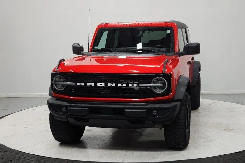 2022 Ford Bronco Wildtrak photo 1