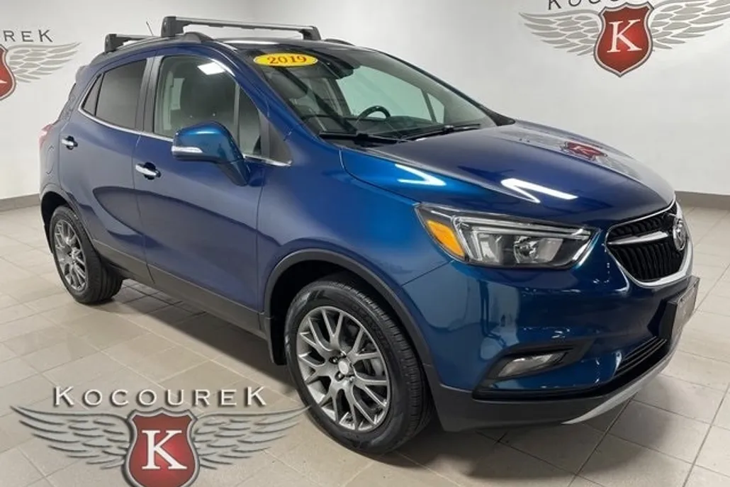 2019 Buick Encore Sport Touring photo 1