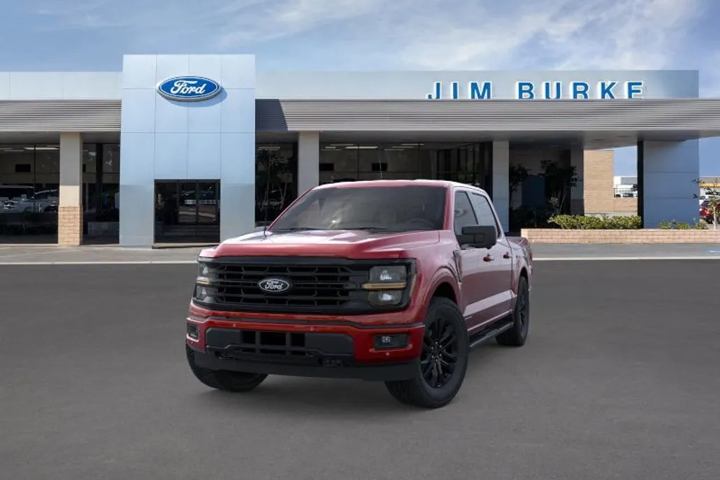2025 Ford F-150 XLT photo 1