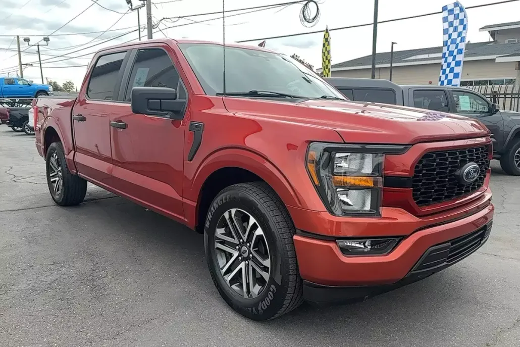 2023 Ford F-150 photo 1