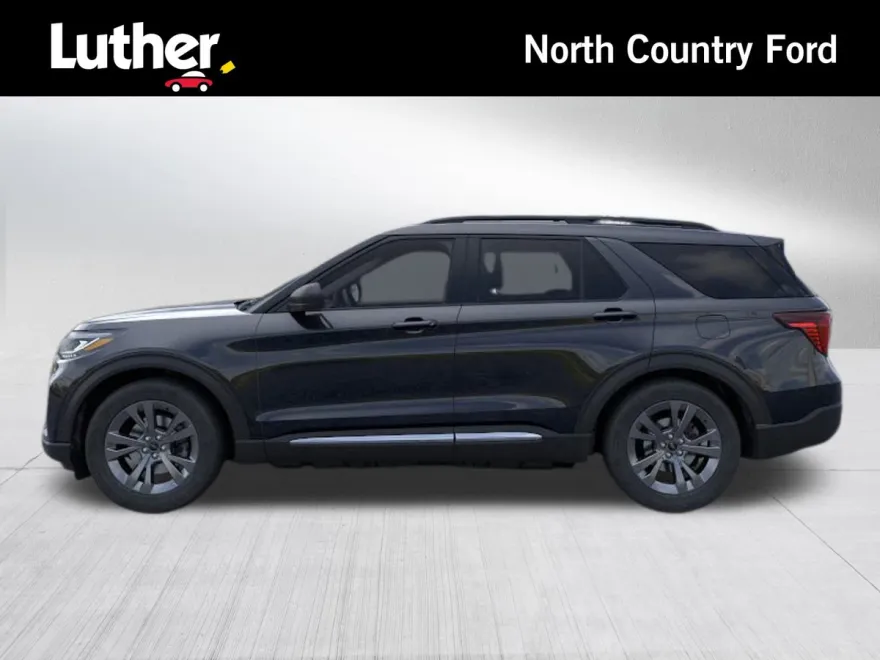 2025 Ford Explorer photo 1
