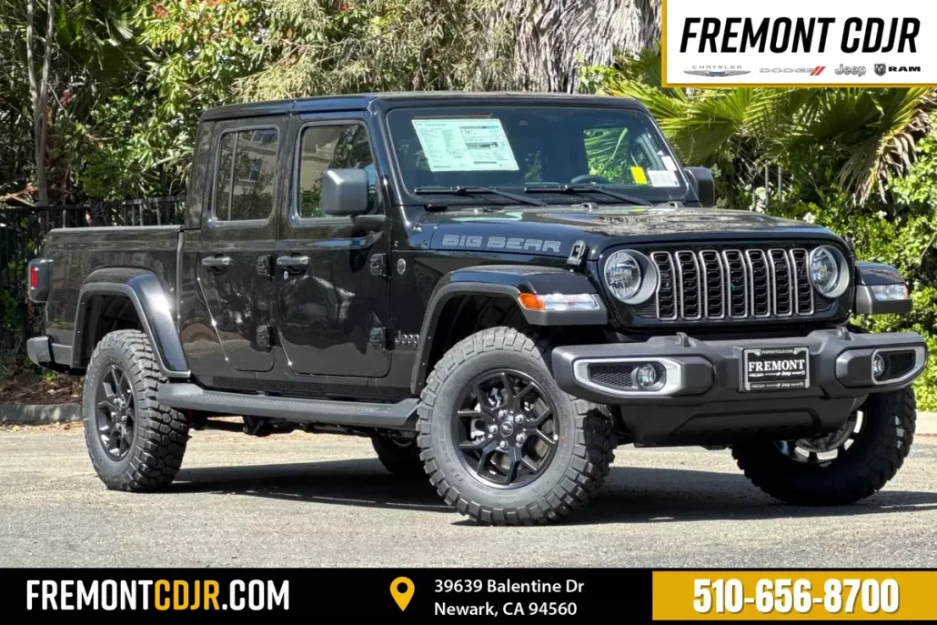 2025 Jeep Gladiator Sport photo 1