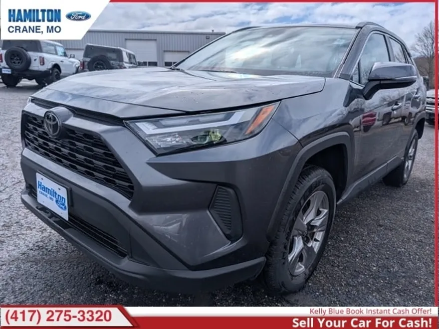 2024 Toyota RAV4 XLE photo 1