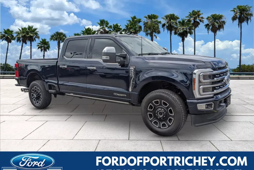 2024 Ford F-250 Platinum photo 1