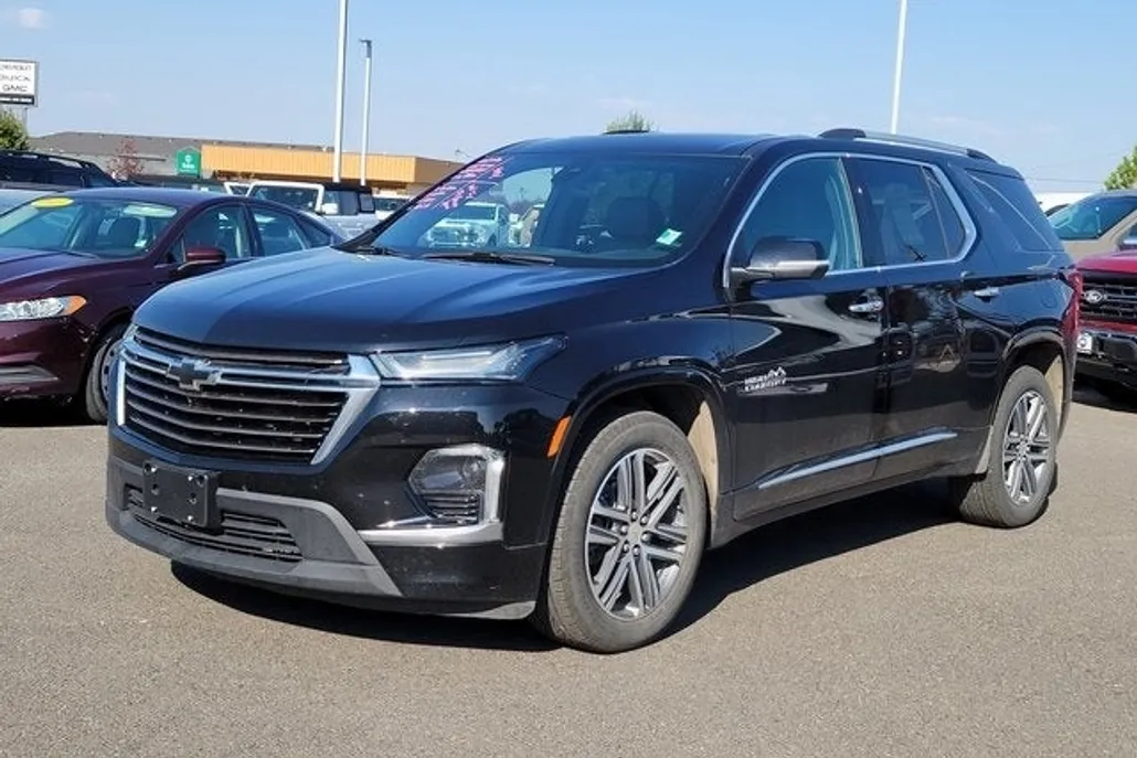 2023 Chevrolet Traverse High Country photo 1