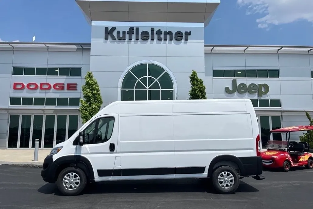 2025 Ram ProMaster 2500 photo 1