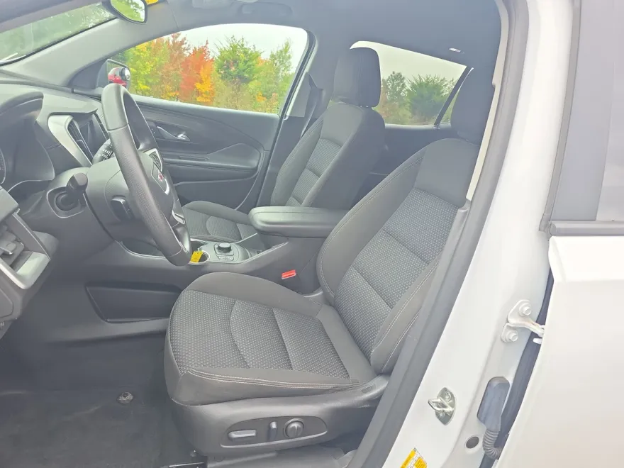 2023 Gmc Terrain SLE photo 1